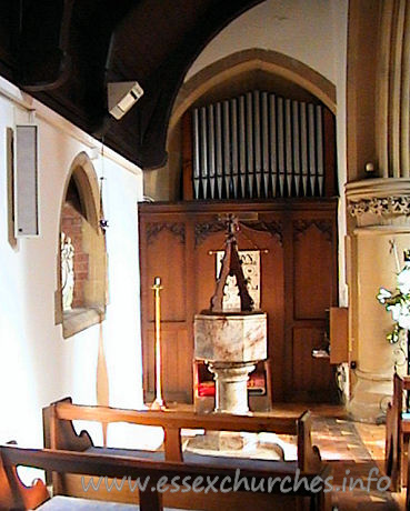 St Mary, Langdon Hills New Church - The font now stands in the Lady Chapel. The unusual wooden lid is dedicated to Thomas Monk who was a church warden.
�In memory of Thomas Monk who fell asleep, Feb 22nd 1919�
This image and supporting text was supplied by Ken Porter.


