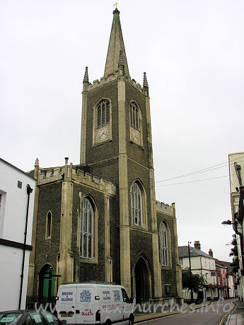 St Nicholas, Harwich Church - 


Yellow brick, tall W tower with spire. castellated porches l. 
and r.













