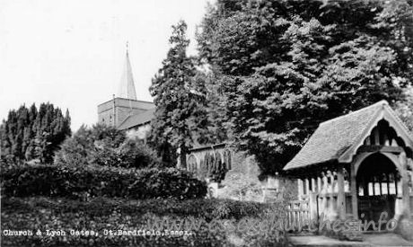 St Mary the Virgin, Great Bardfield Church - Many thanks to Brenda Jones of New Zealand for supplying this 
postcard.

